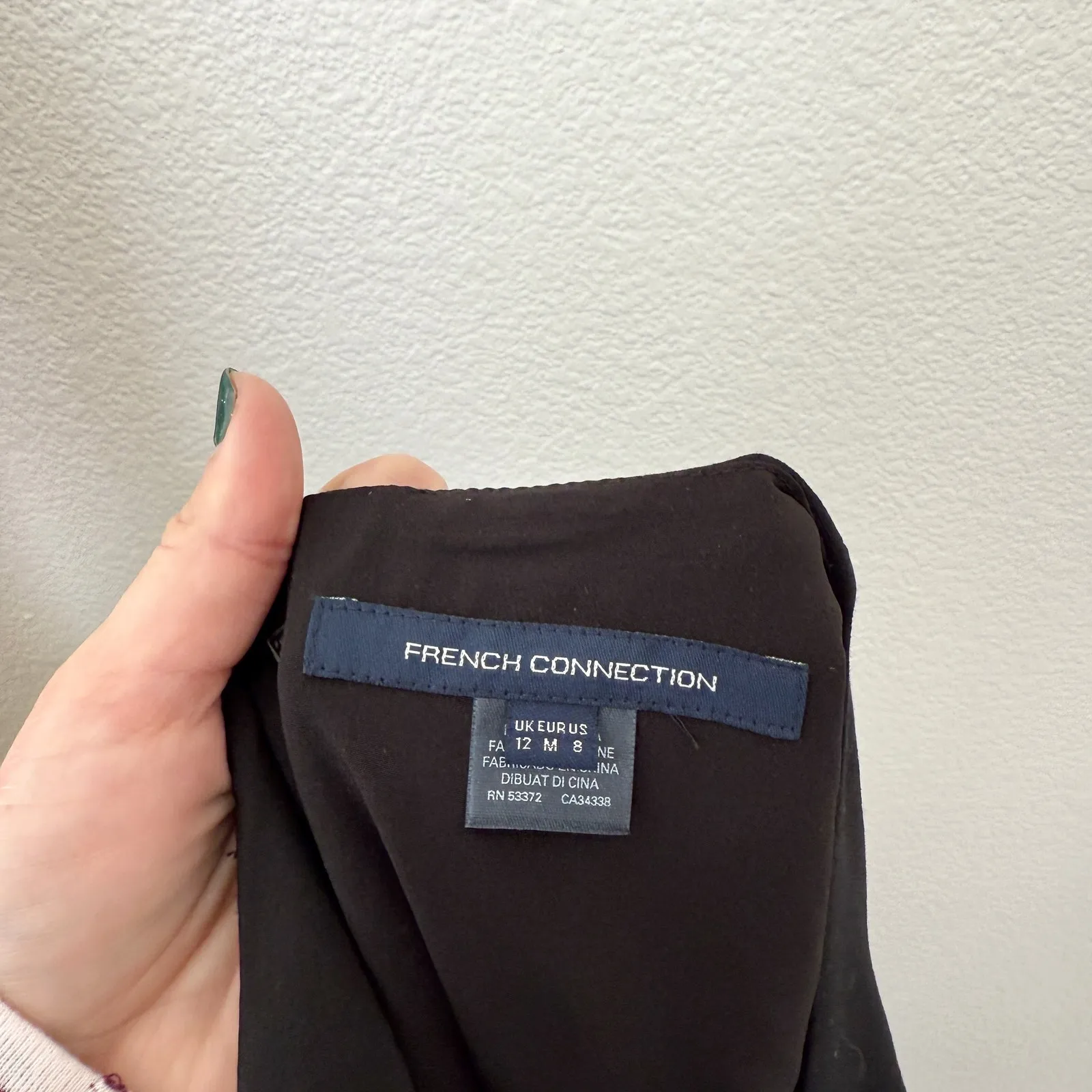 [French Connection] Black Whisper Cut Out V-Neck Sheath Dress Mini Classic Sz 8 - Image 12