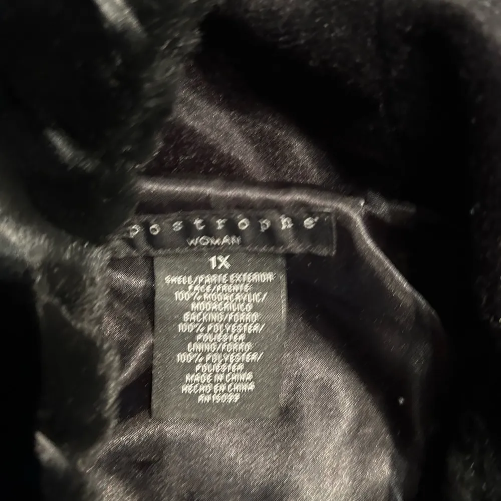 Apostrophe  Fur Coat - Image 2