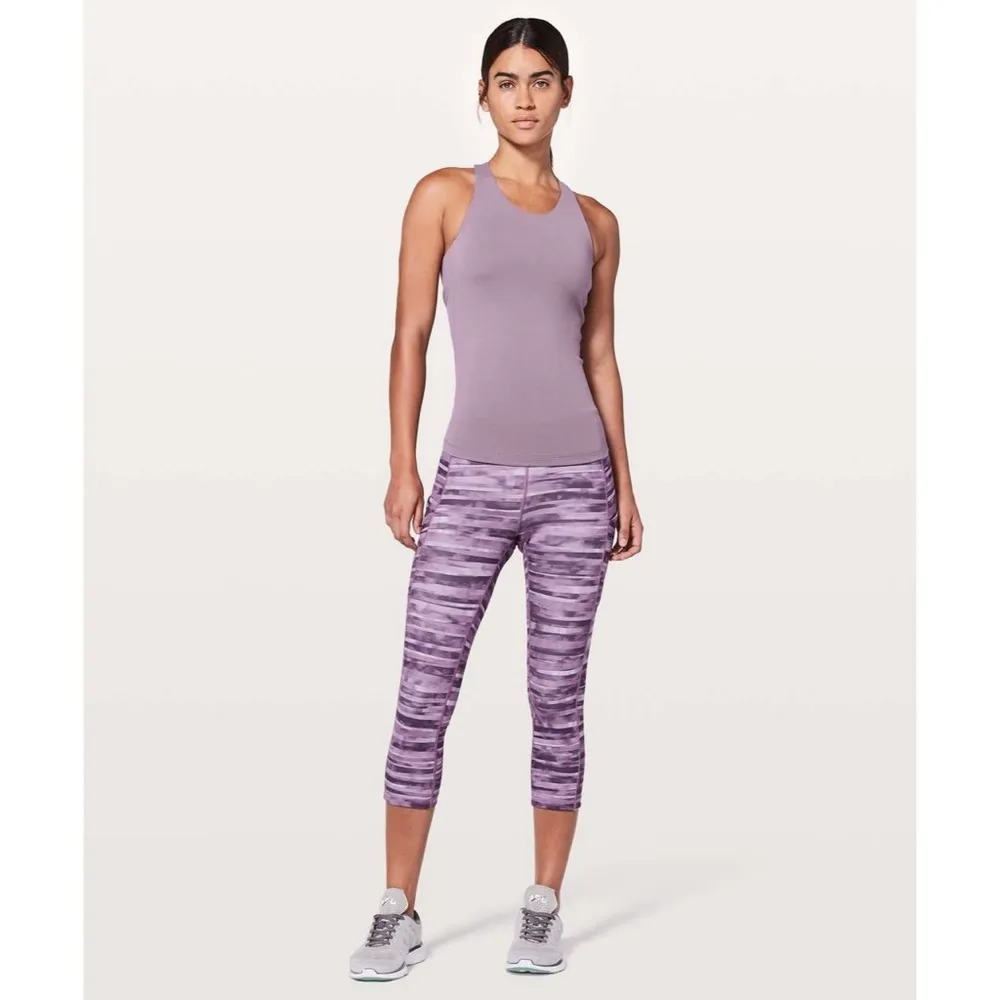 Lululemon  Sweat Reps 2 In 1 Tank Violetta - Image 4