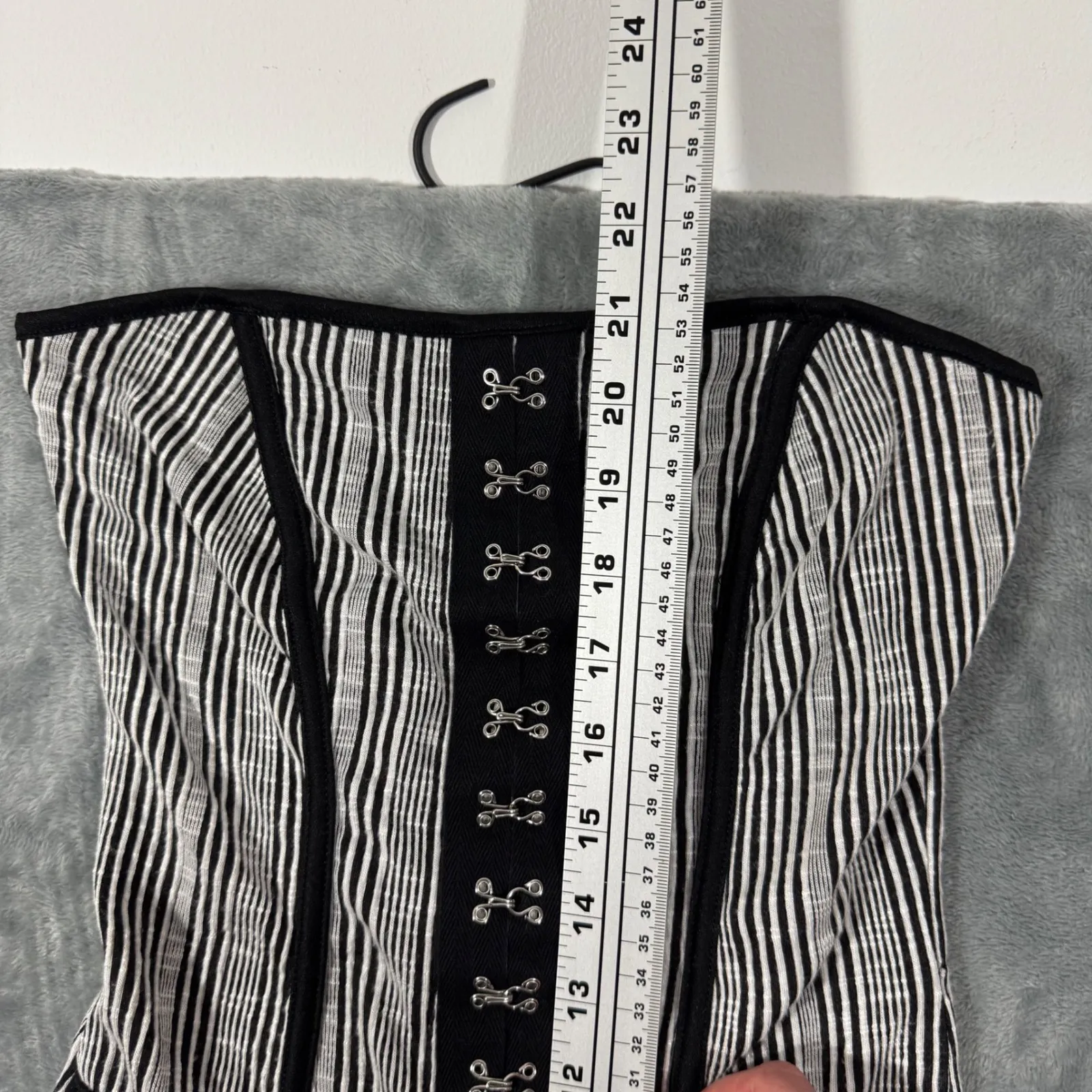 Monaco Black White Striped Bustier Bodice Jumpsuit Size Small - Image 11