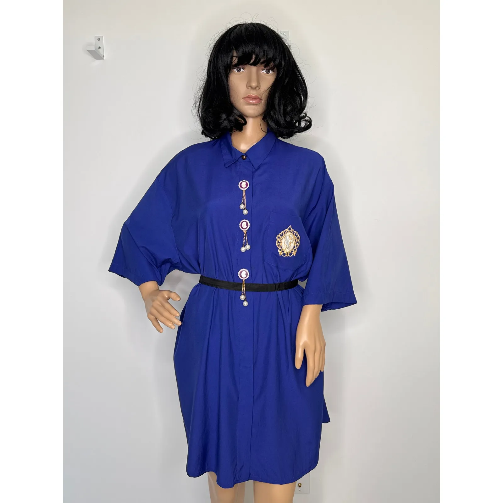 Vintage Gina Royal Blue Cameo Blouse / dress Pearl & Gold Chain Accents Medium - Image 2