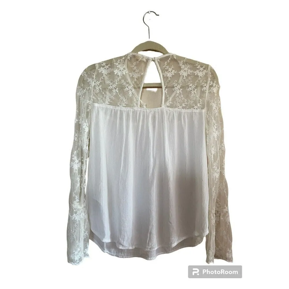Hollister White Lace Long Sleeve Blouse Top Sz.M - Image 2