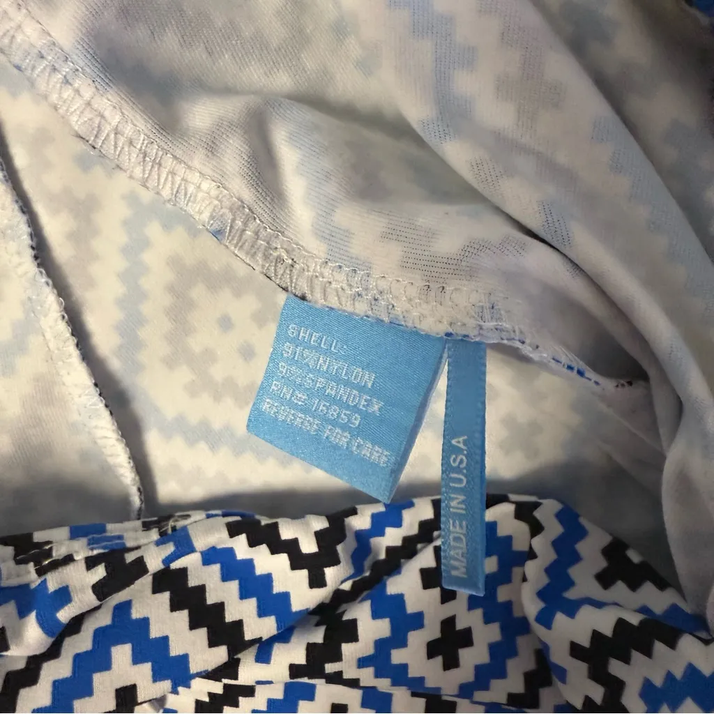 J. McLaughlin Wide Leg Pants – Geometric Print – Size XL - Image 4