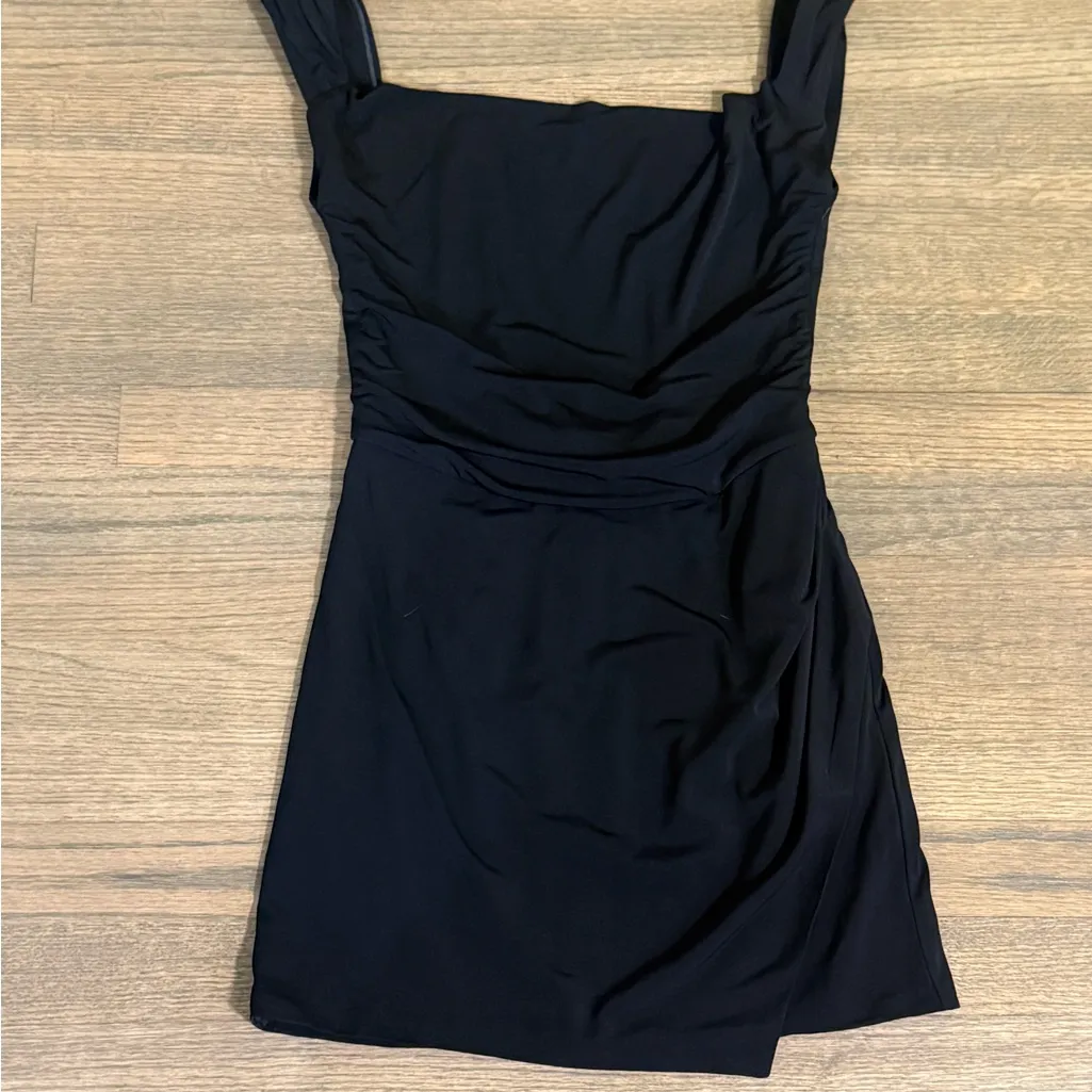 Tiger Mist NWT Joslin Open Back Dress: Size- Medium - Image 2