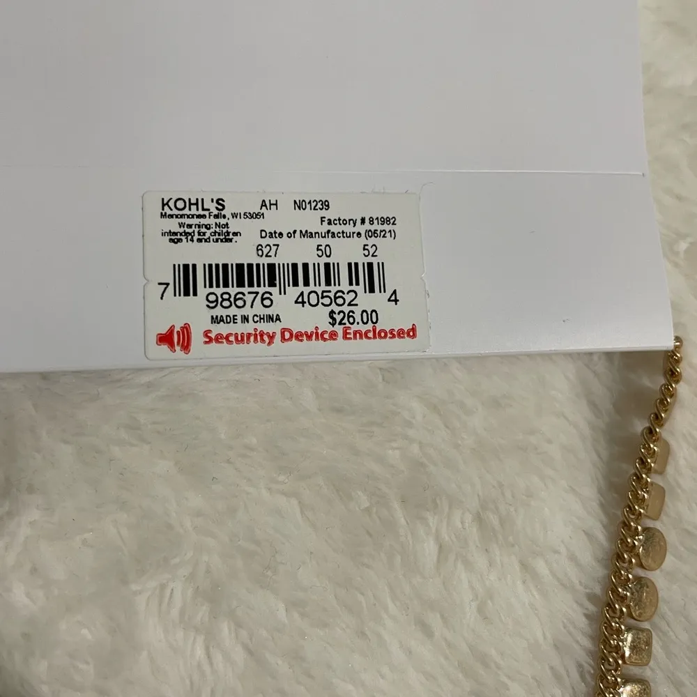 Sonoma NWT  Gold Color Costume Necklace - Image 4