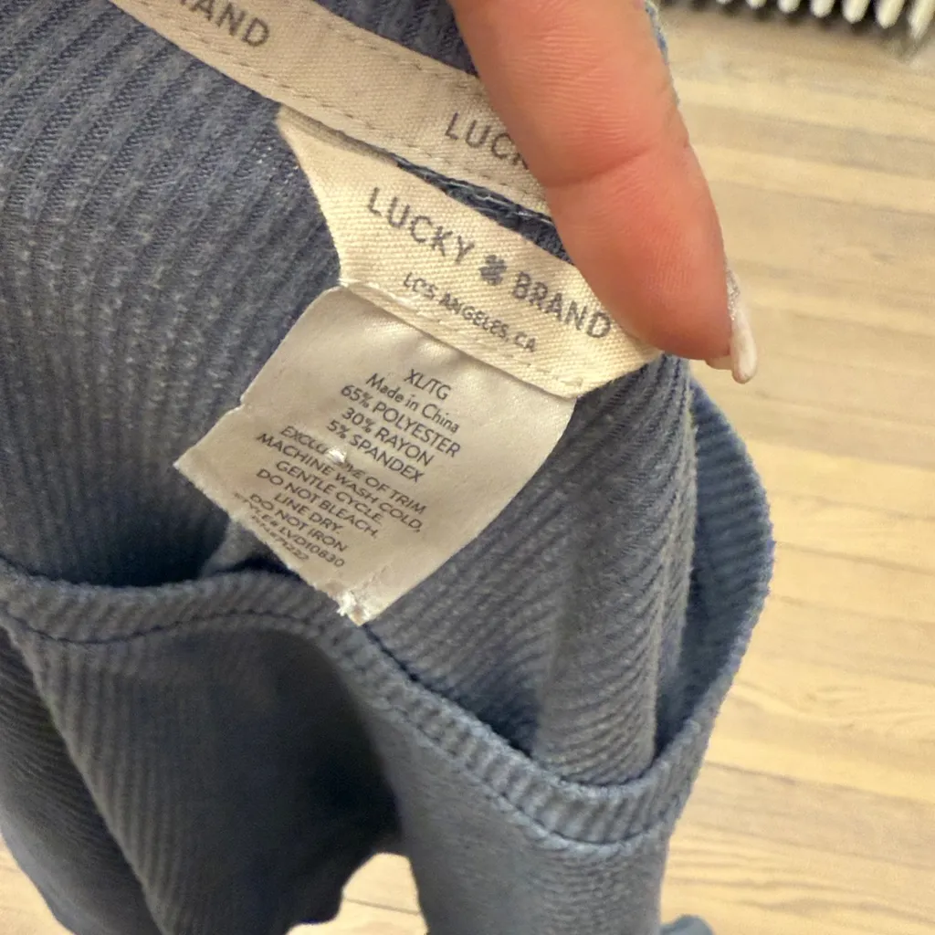 LUCKY BRAND Women’s Slate Blue Ribbed Tee & Shorts Matching Loungewear Set - Image 4