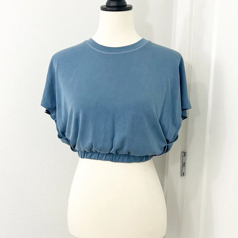 Sweaty Betty XS Teal Blue Peaceful Cap Sleeve Crop Top with Elastic Waist - Image 3