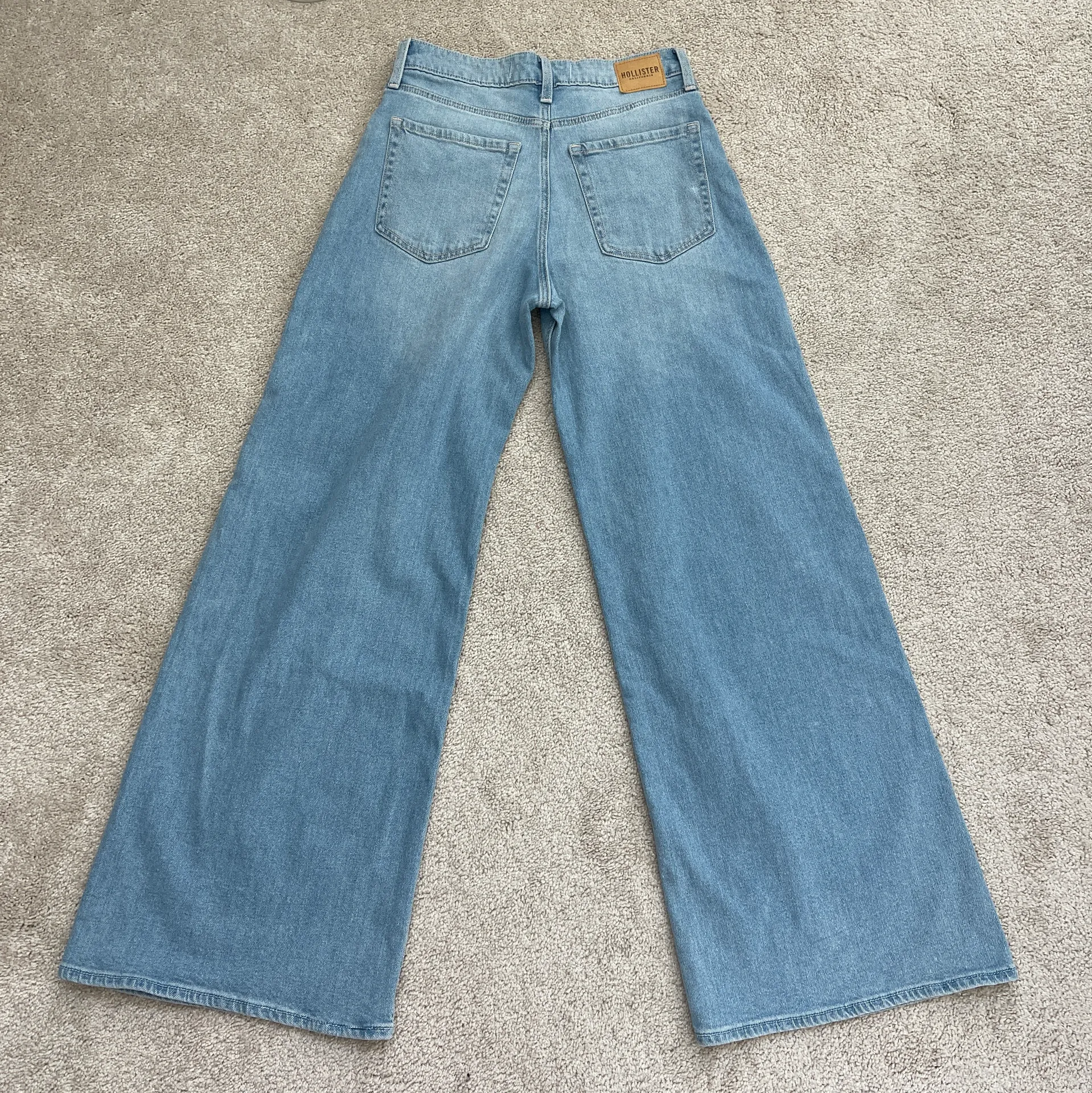 NWT  high rise extreme baggy Jeans - Image 2