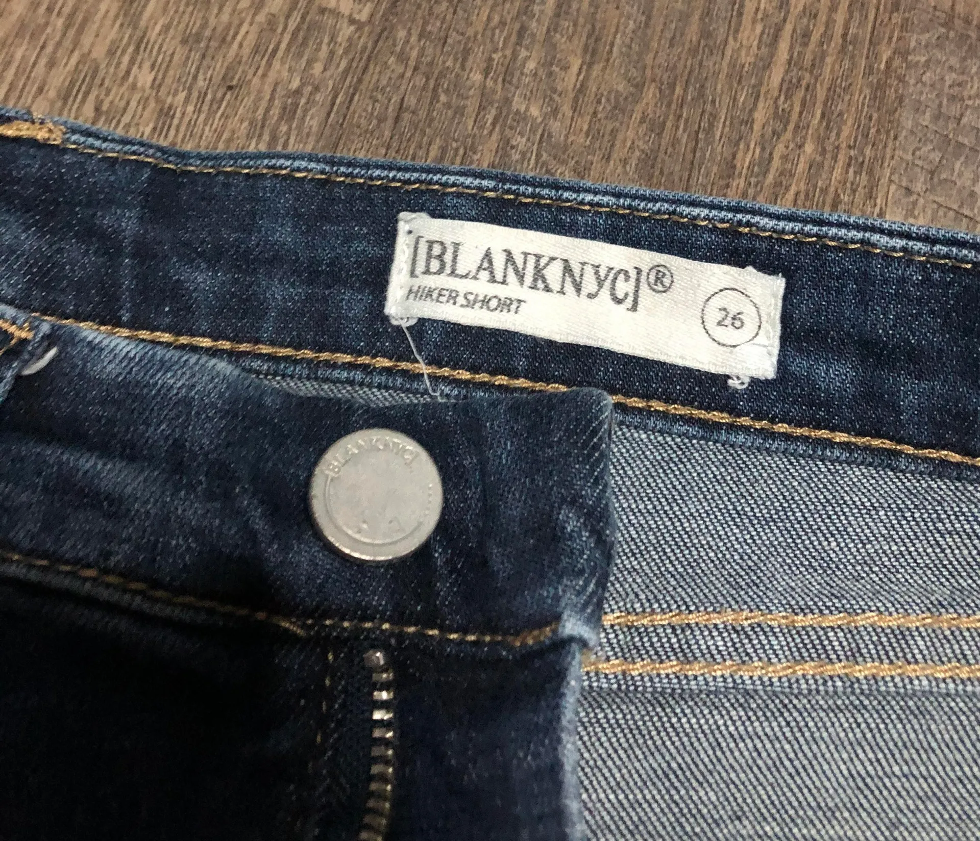 jean shorts and tank top Size 26 - Image 2