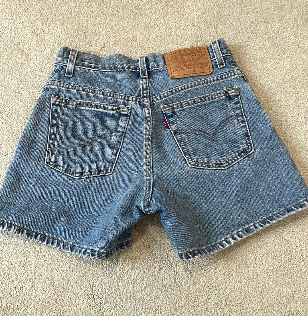Levi’s Shorts - Image 3