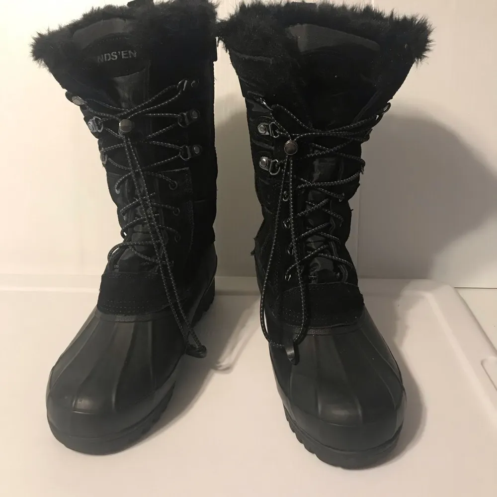 Lands’ End winter snow black insulated boots women’s size 8 B - Image 2