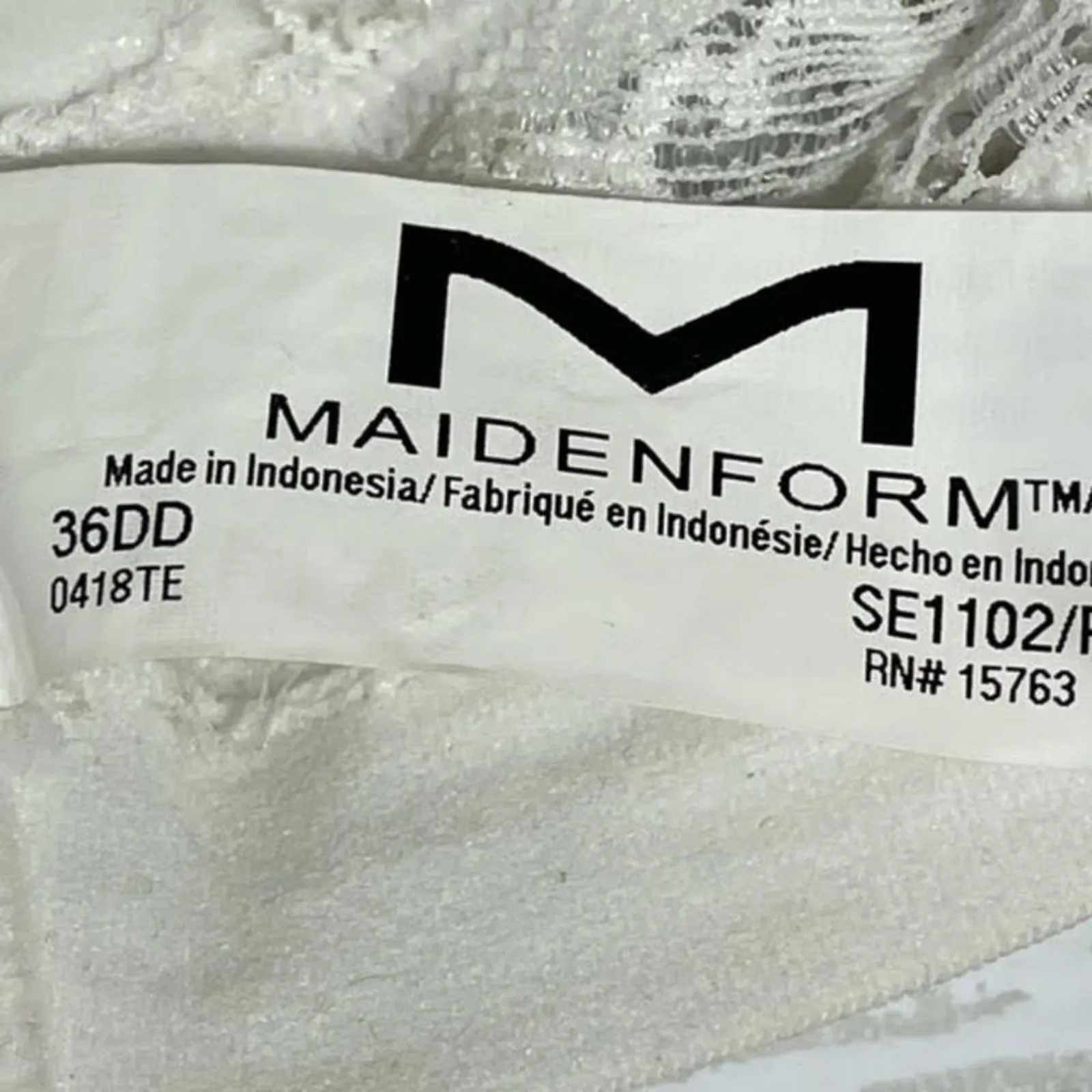Maidenform White Demi Cup Bra Lightly Padded, Lace Back, Comfortable Size 36DD - Image 4