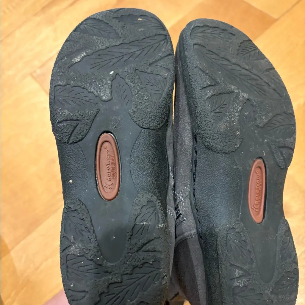 Baretraps Harleen suede booties faux fur lined trim  gray sz 6.5 - Image 5