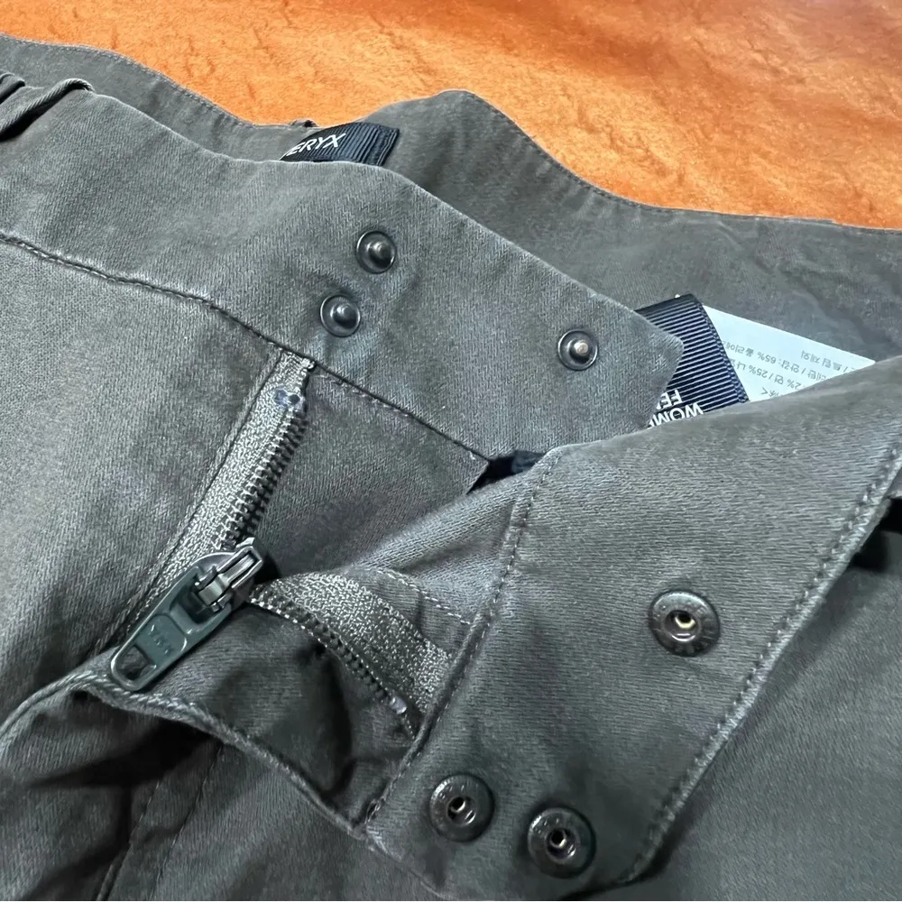 Arc'teryx A2B Chino Trim Fit Green crop pants 8 nylon cotton cycling biking - Image 4