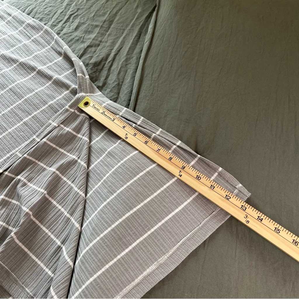 Z Supply Seri Stripe Midi Dress in Drizzle/Desert White. Size Large. - Image 9