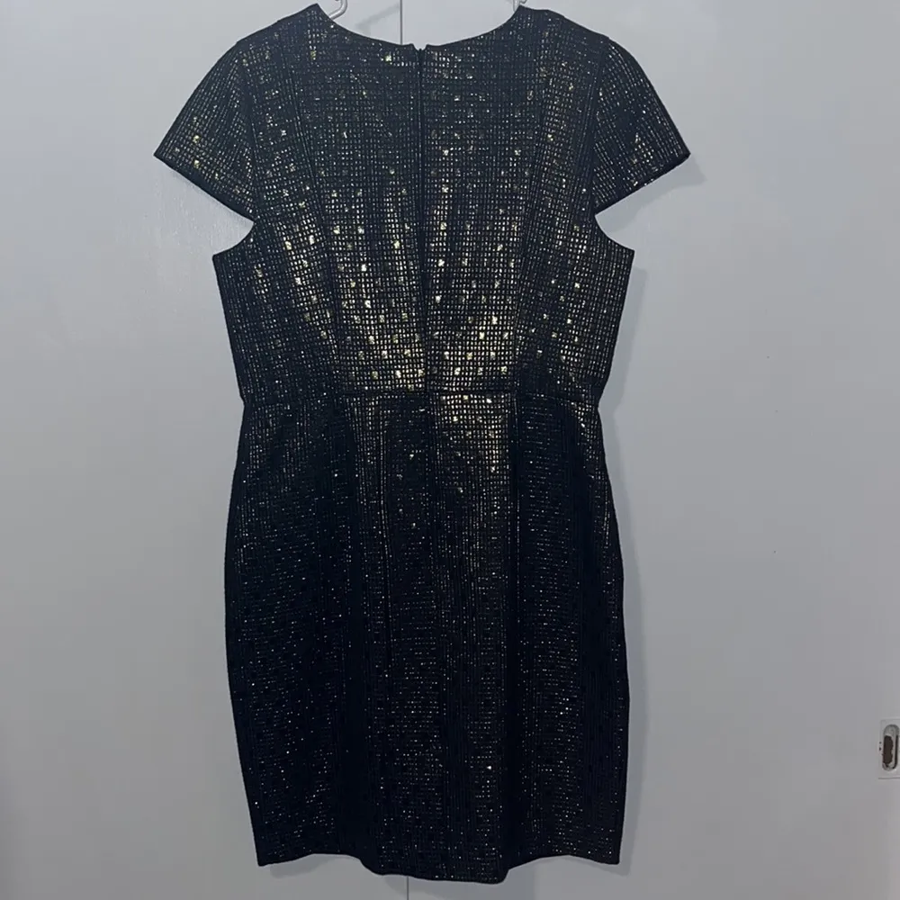 Covington Midi Dress Cap Sleeve Sheath Metallic Gold Square Women’s 12 - Image 7