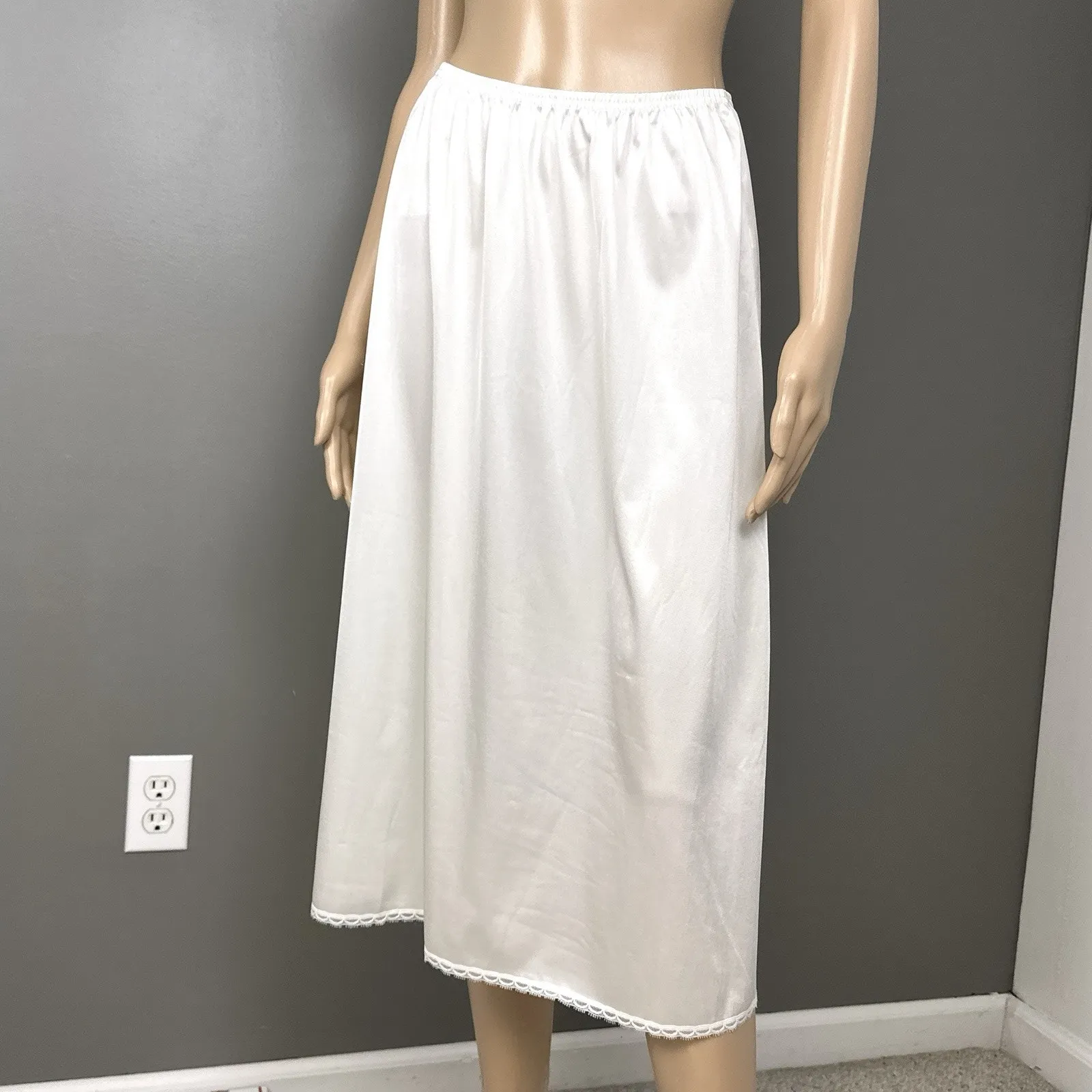 Vintage Adonna for JCPenney Half Slip Midi Medium Antron III Nylon Off White - Image 2