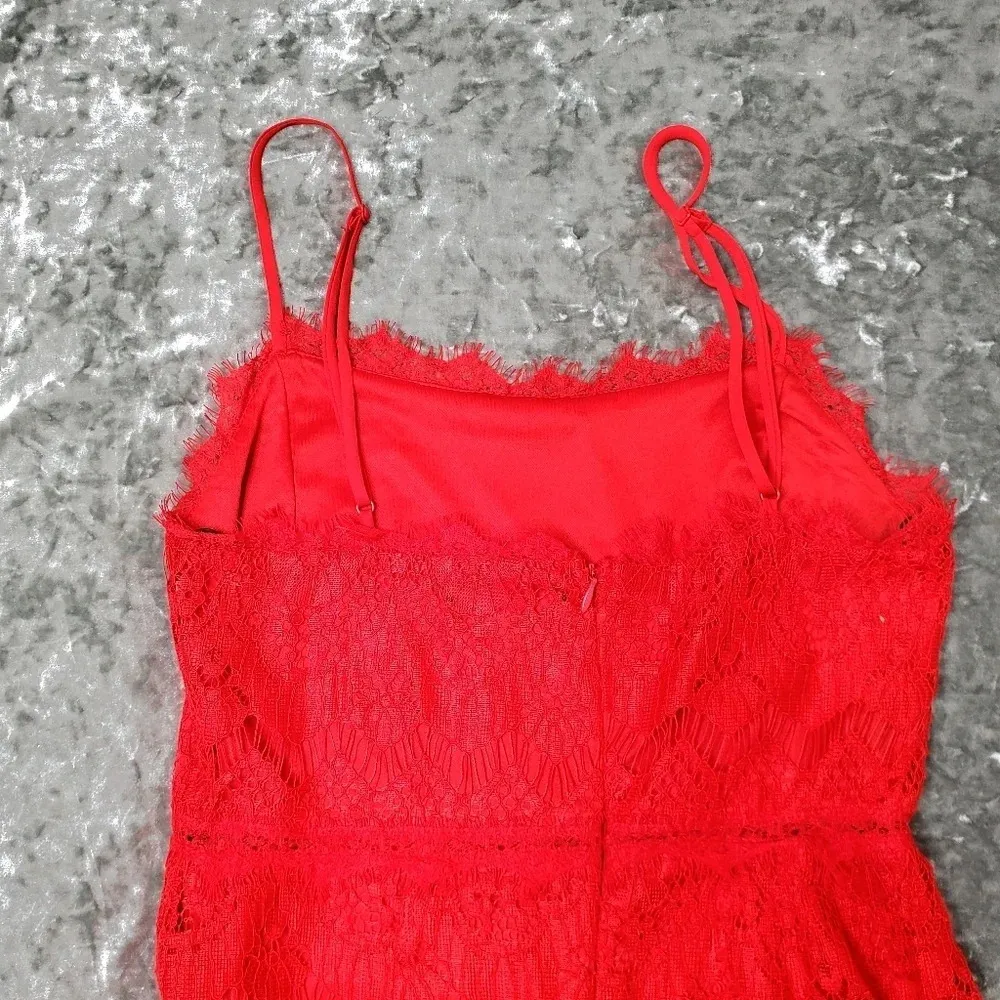 Lulu's Manning Red Lace Tiered Midi Dress - Image 9