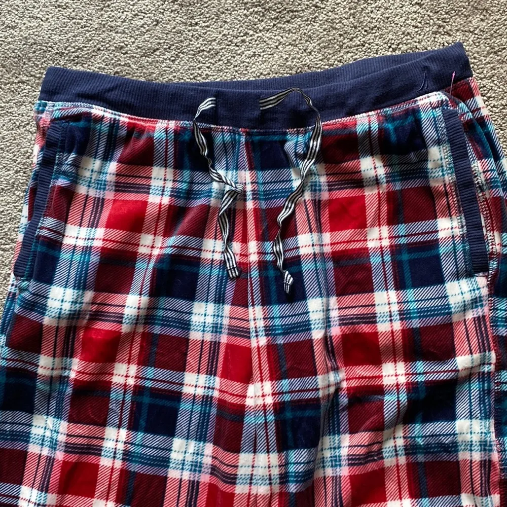 Nautica Fleece Red Blue Plaid Long Sleeve Pajama Set SIZE M - Image 7