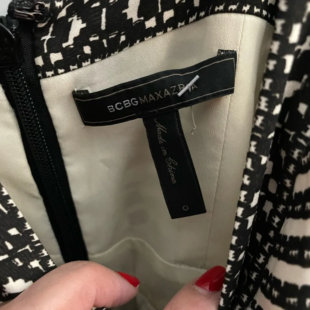 bcbgmaxazria party dresses size 0 - Image 3