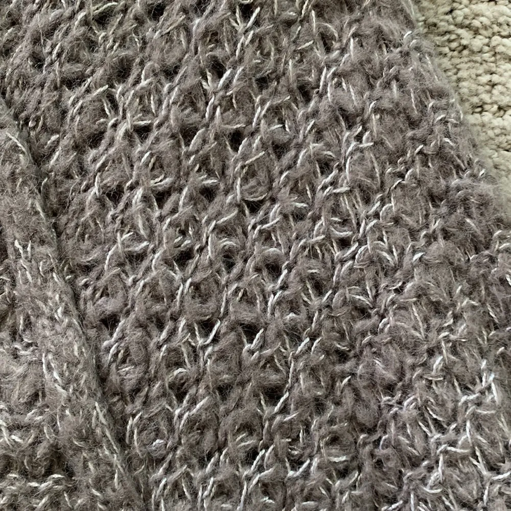 Frenchi open knit long sleeve sweater Size L - Image 3