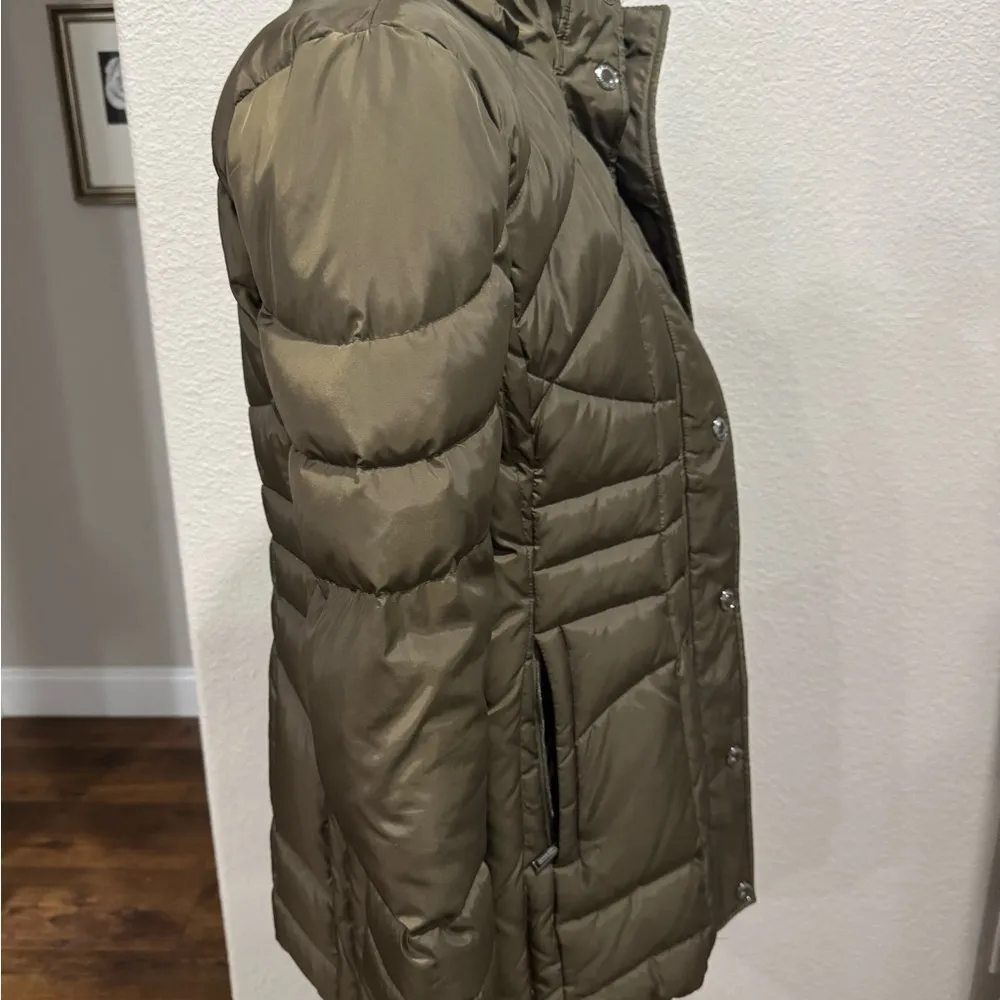 Olive Quilted Women's Jacket - Image 4