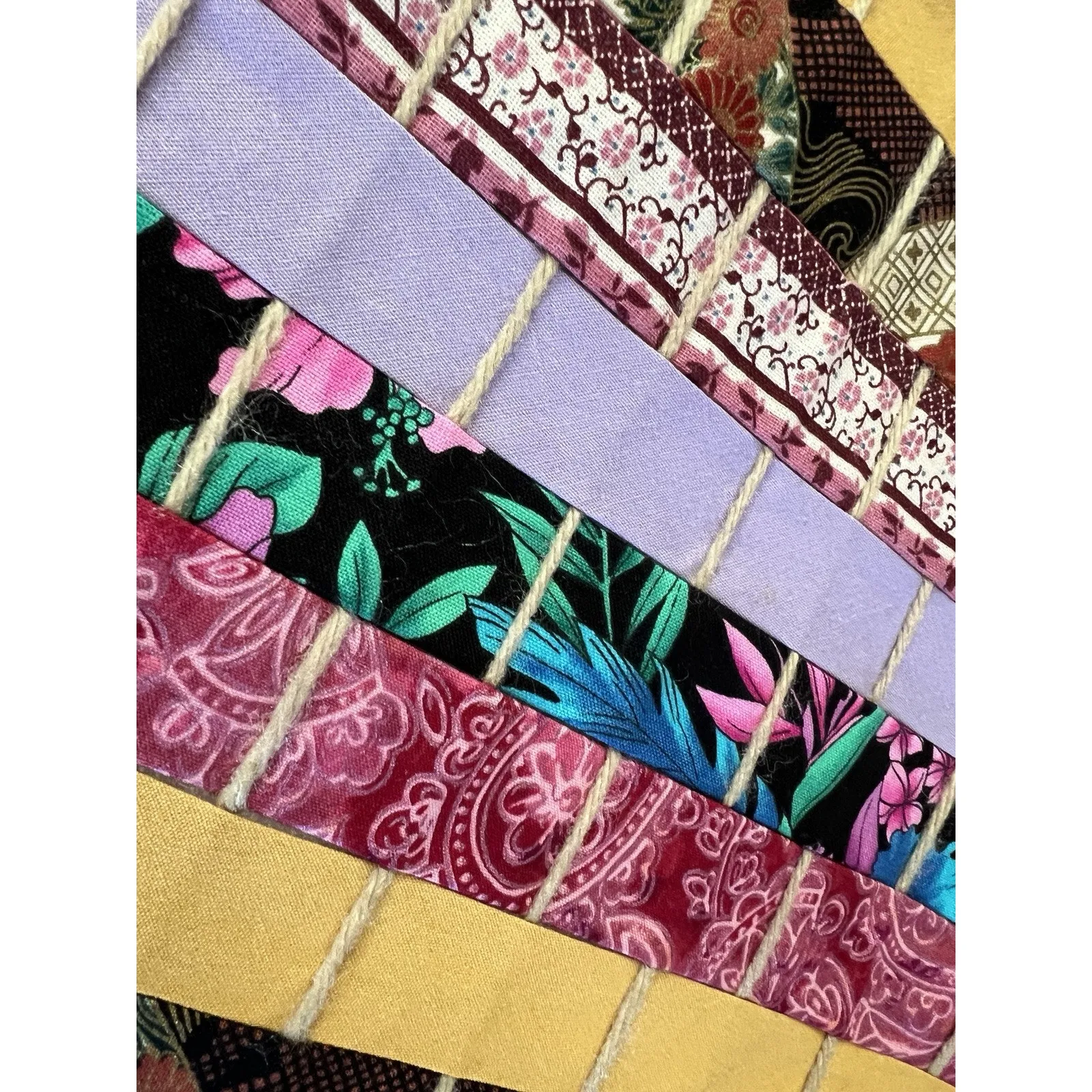 Handmade Women’s Cotton Quilted Multi-colored Printed Vest‎ W/Jute EUC - Image 5