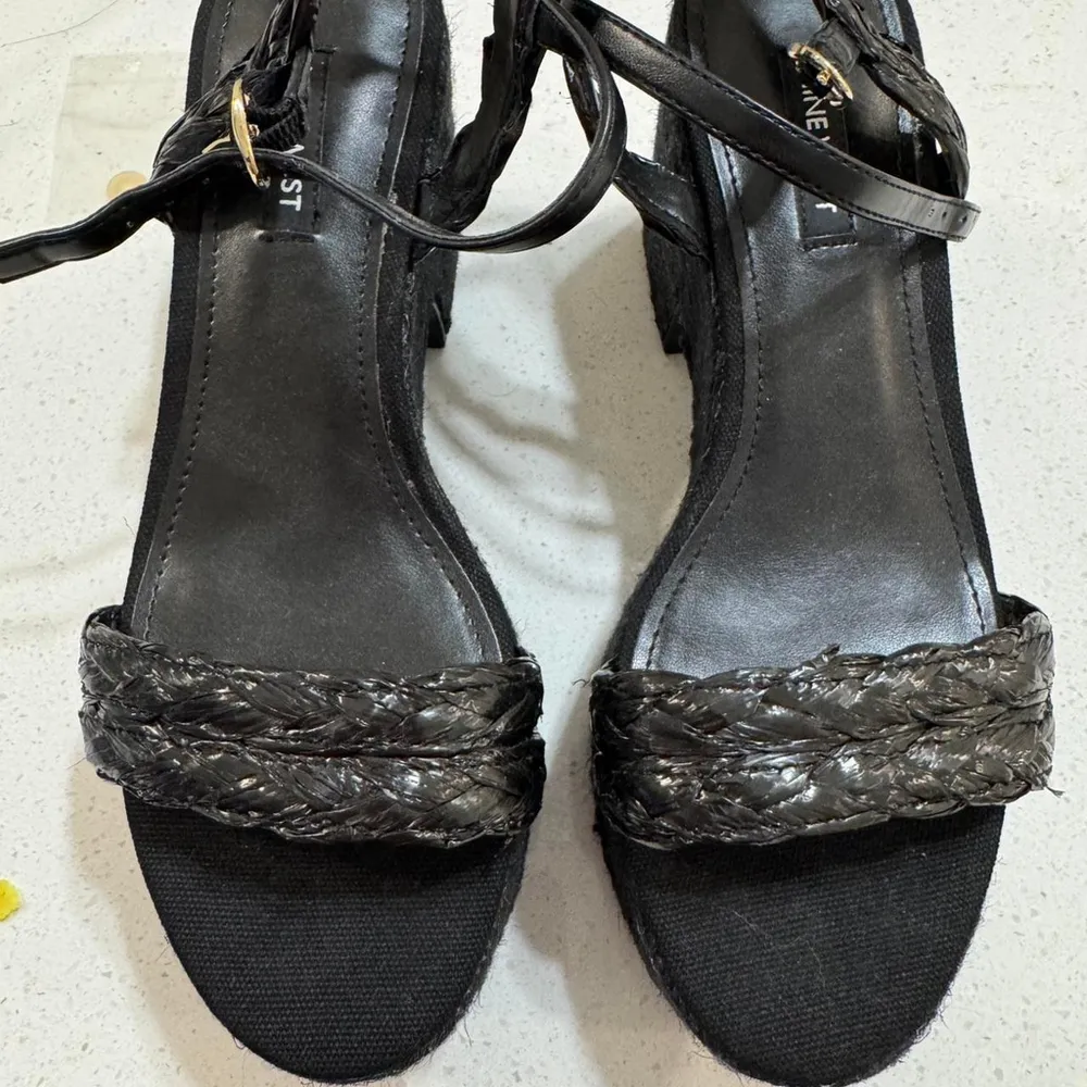 Nine West RIVVA Braided Strap Heel Sandals NWOB size 7.5 Black - Image 4