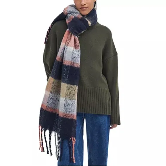 NWOT Barbour Rawson Check Scarf Checkered Navy and Pink - Image 2