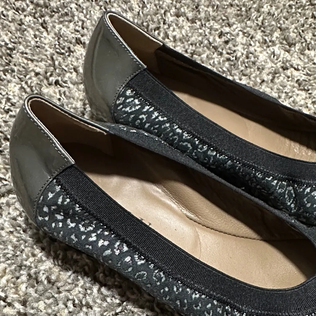 Anyi Lu Black and Gray Patterned Flats Size 7.5 - Image 3
