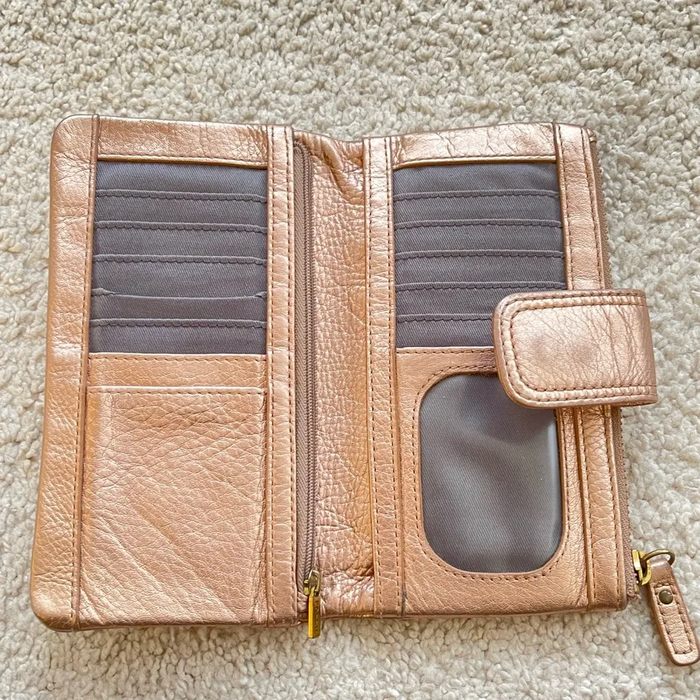 Fossil Metallic Rose Gold Bifold Wallet - Image 2