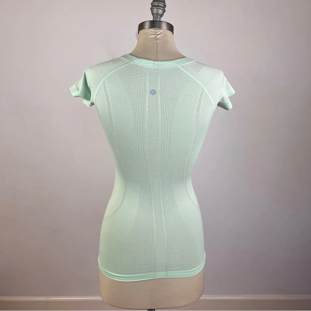 Lululemon Swiftly Tech Short Sleeve Crew in Rip Tide - Image 9