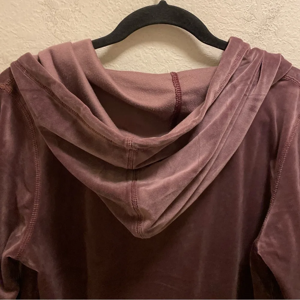 Sundance Aurora Purple  Velour Drawstring Hoodie Size Small - Image 9