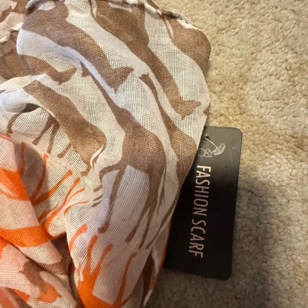 D&Y FIGURE 8 MULTI-LOOP SCARF NWT - Image 3