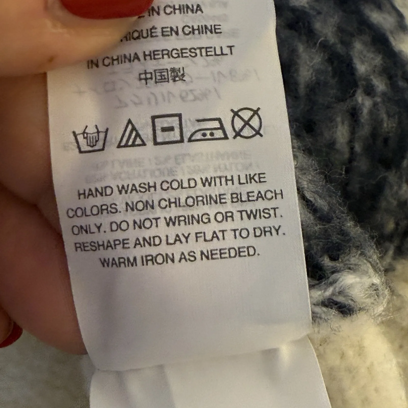 J. Crew Snowflake Sweater Small Soft Cream Navy Blue Fair Isle Cozy Warm Cabin - Image 7