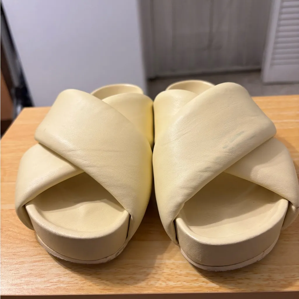 Jill Sanders criss cross leather oversized sandals yellow 5.5 - Image 5