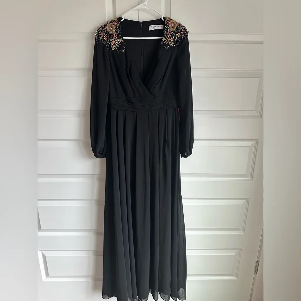 Mac Duggal Embellish Shoulder Black Blouson Sleeve‎ Formal Evening Gown Sz 8 NWT - Image 4