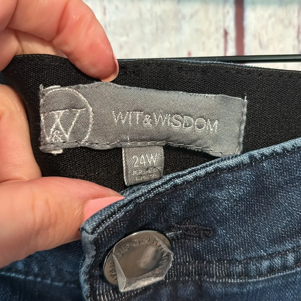 NWT Wit & Wisdom Ab'Solution High Waist Itty Bitty Bootcut Jeans Size 24W - Image 4