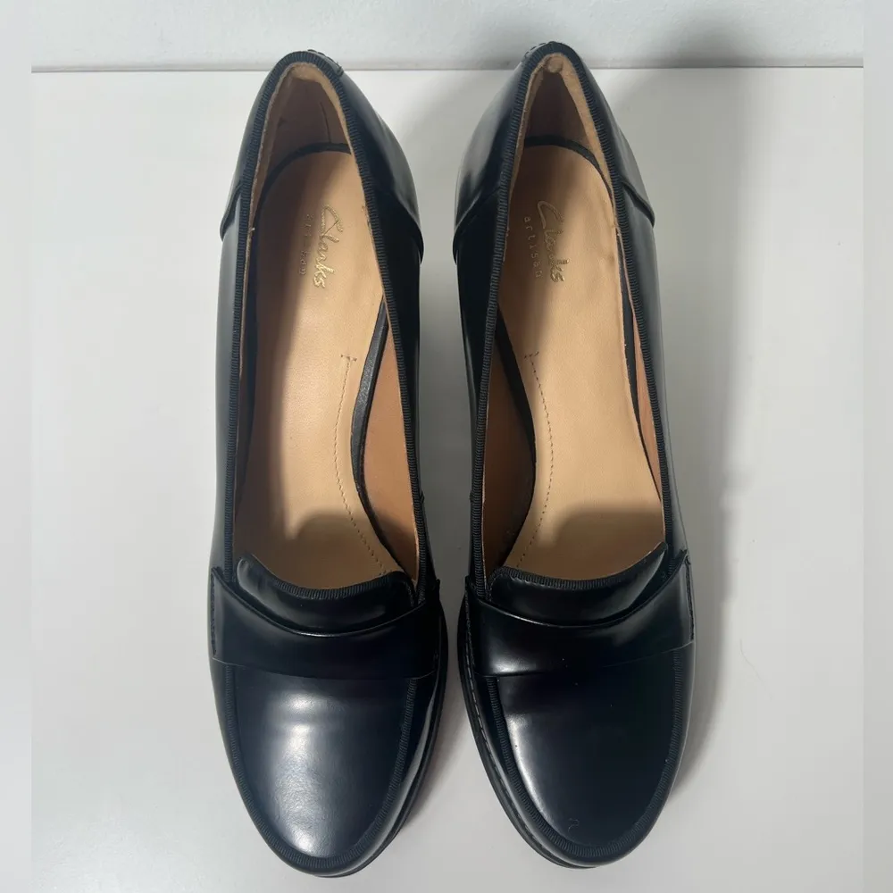 Clarks Artisan Women's Tarah Grace Penny Loafer Uniform Chunky Block Pumps Heels - Image 2