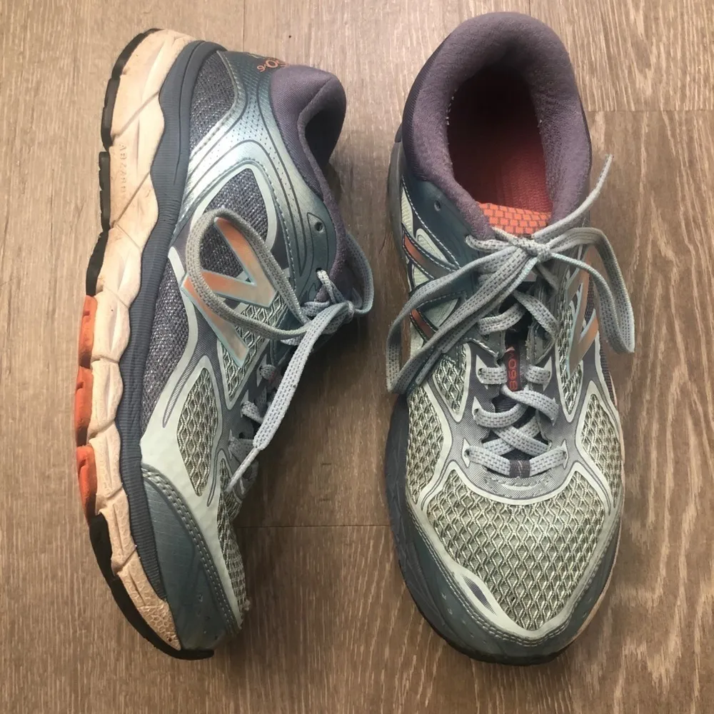 New Balance 860v6 Womens Size 8.5B‎ Running Shoes - Image 6