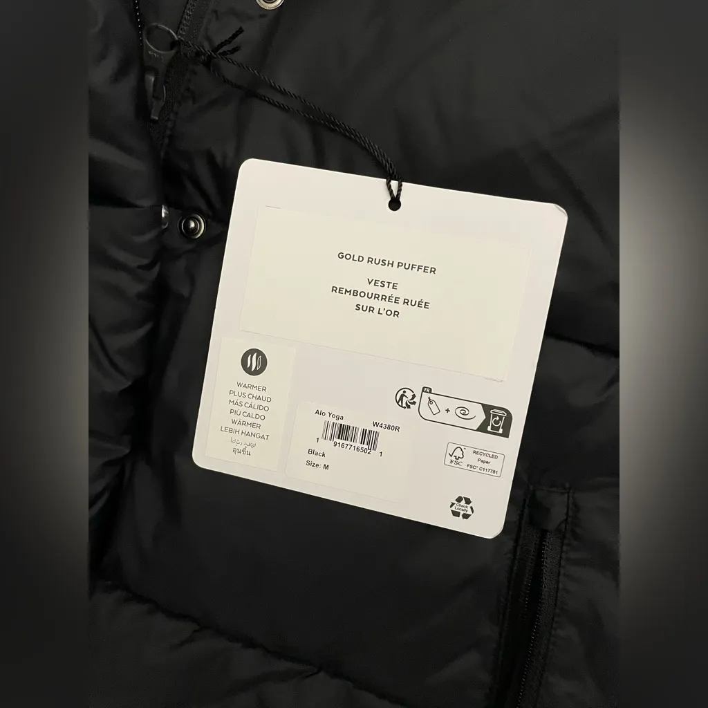 ALO Yoga NWT Gold Rush Puffer Jacket Full Zip, zipper pocket, very warm Black M - Image 9