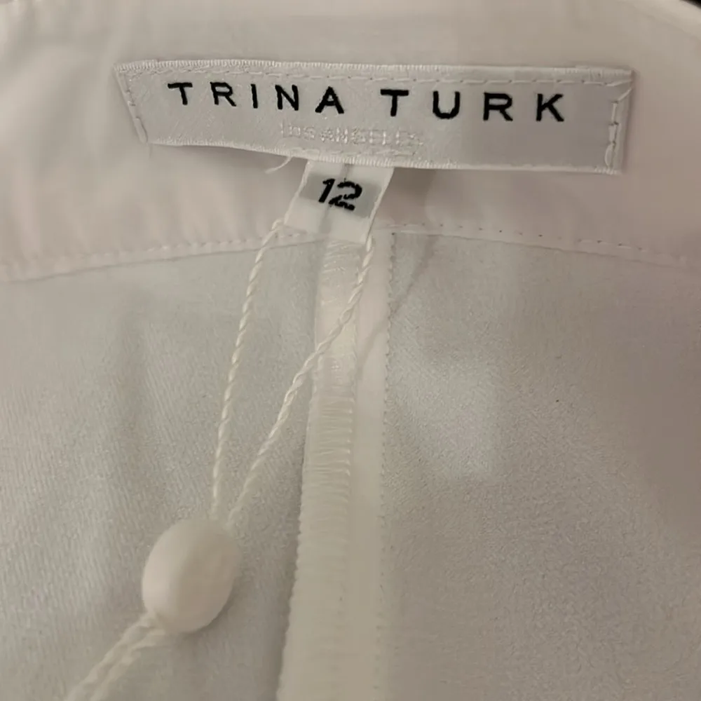 Trina‎ Turk shorts . Size 12 - Image 6