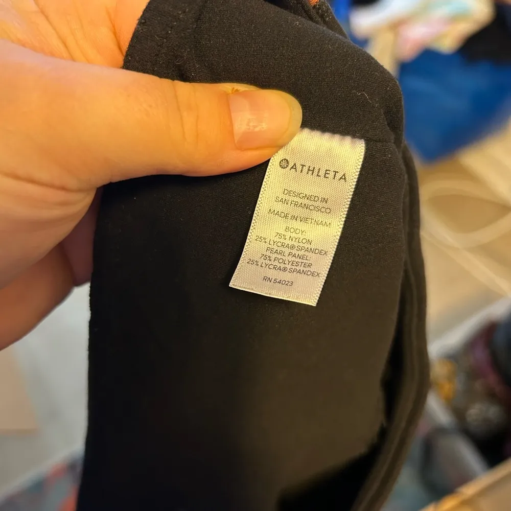 Athleta Salutation Colorblock Asym 7/8 Powervita Leggings - Image 6