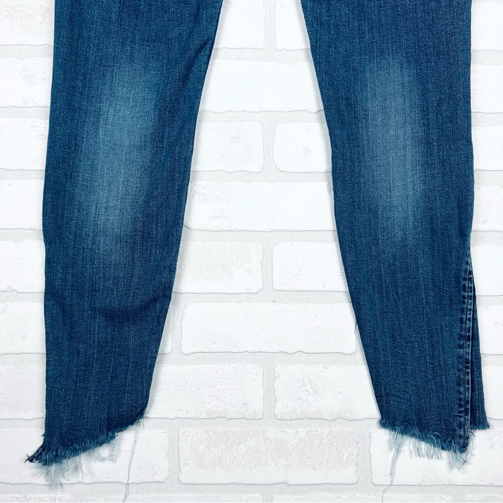 Express Medium Wash‎ Super High Waisted Supersoft Raw Step Hem Stretch Jeans 6R - Image 6