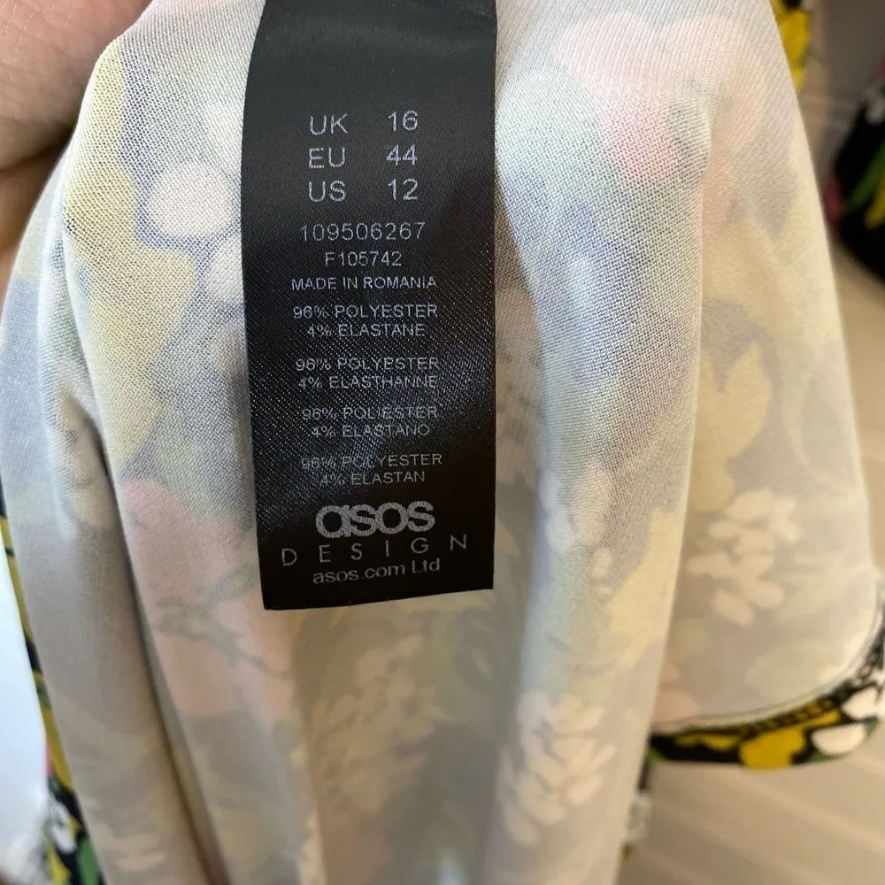 ASOS Multicolor Floral Sweetheart Neck Line Runched Midi Dress - Image 6