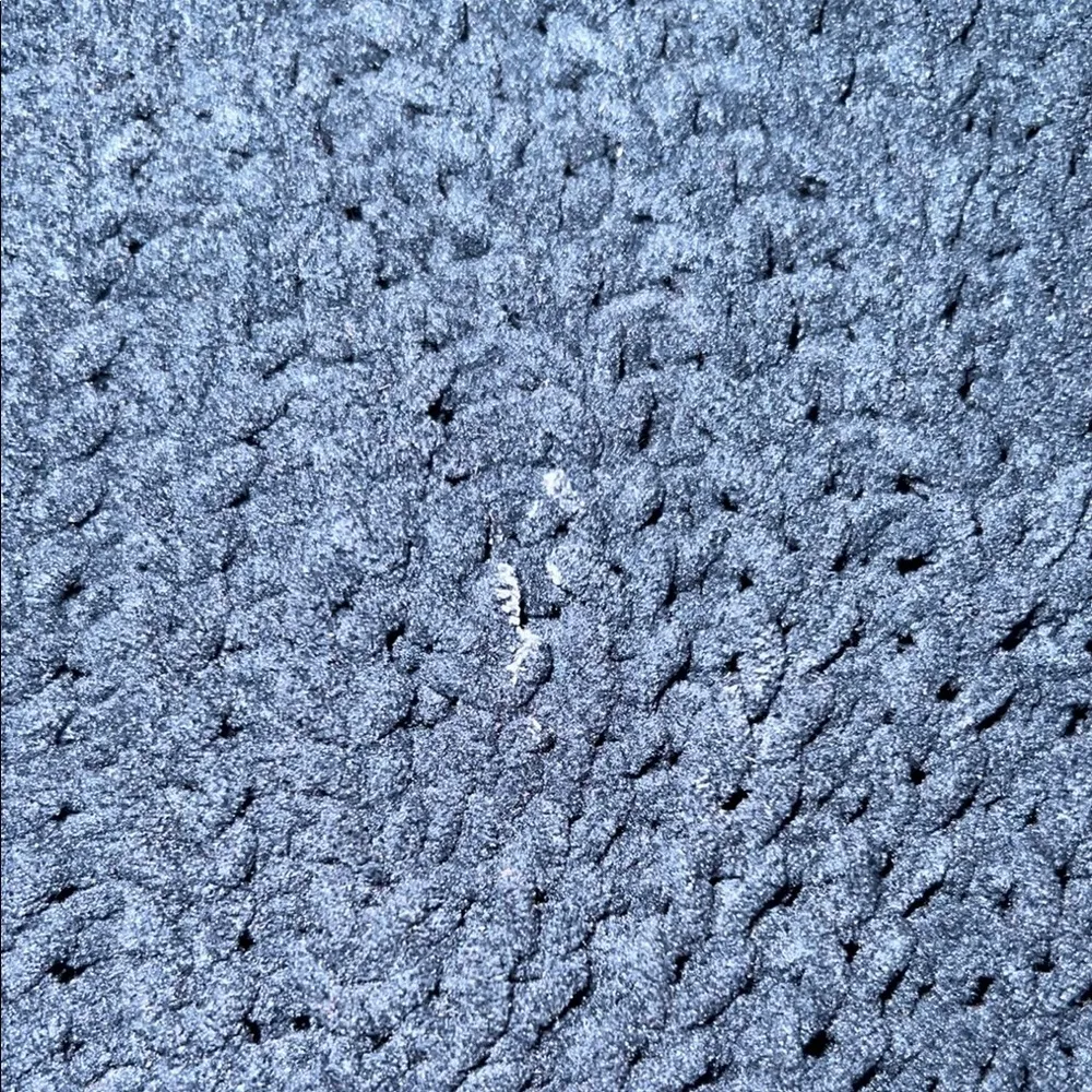 Hollister Deep Blue Women's Crew Neck Sweater - Image 9