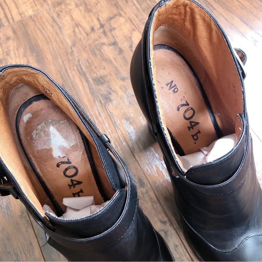 No. 704b • Anthro Erika ankle boots black leather booties shooties heeled - Image 5