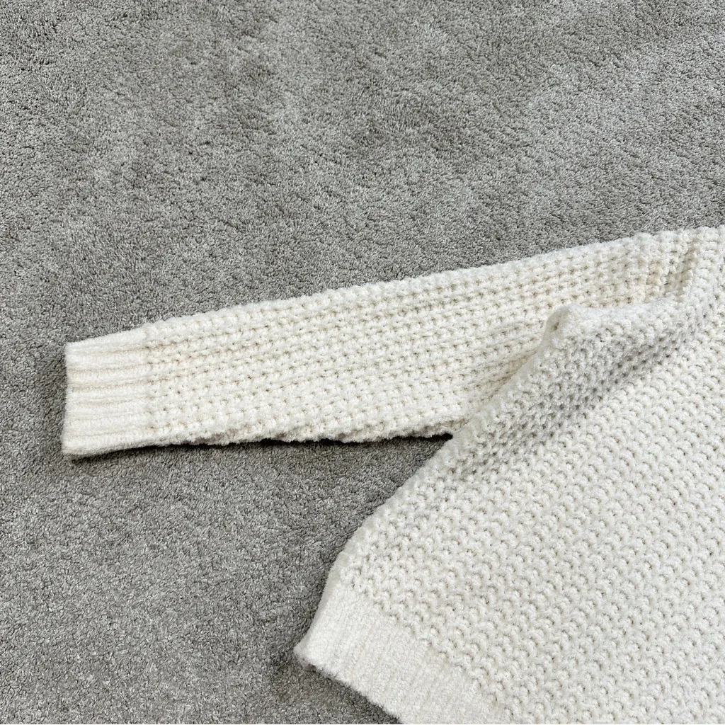 POL Women’s Cable Knit Chunky Crewneck Chenille Knit Sweater Oversized Ivory S - Image 5