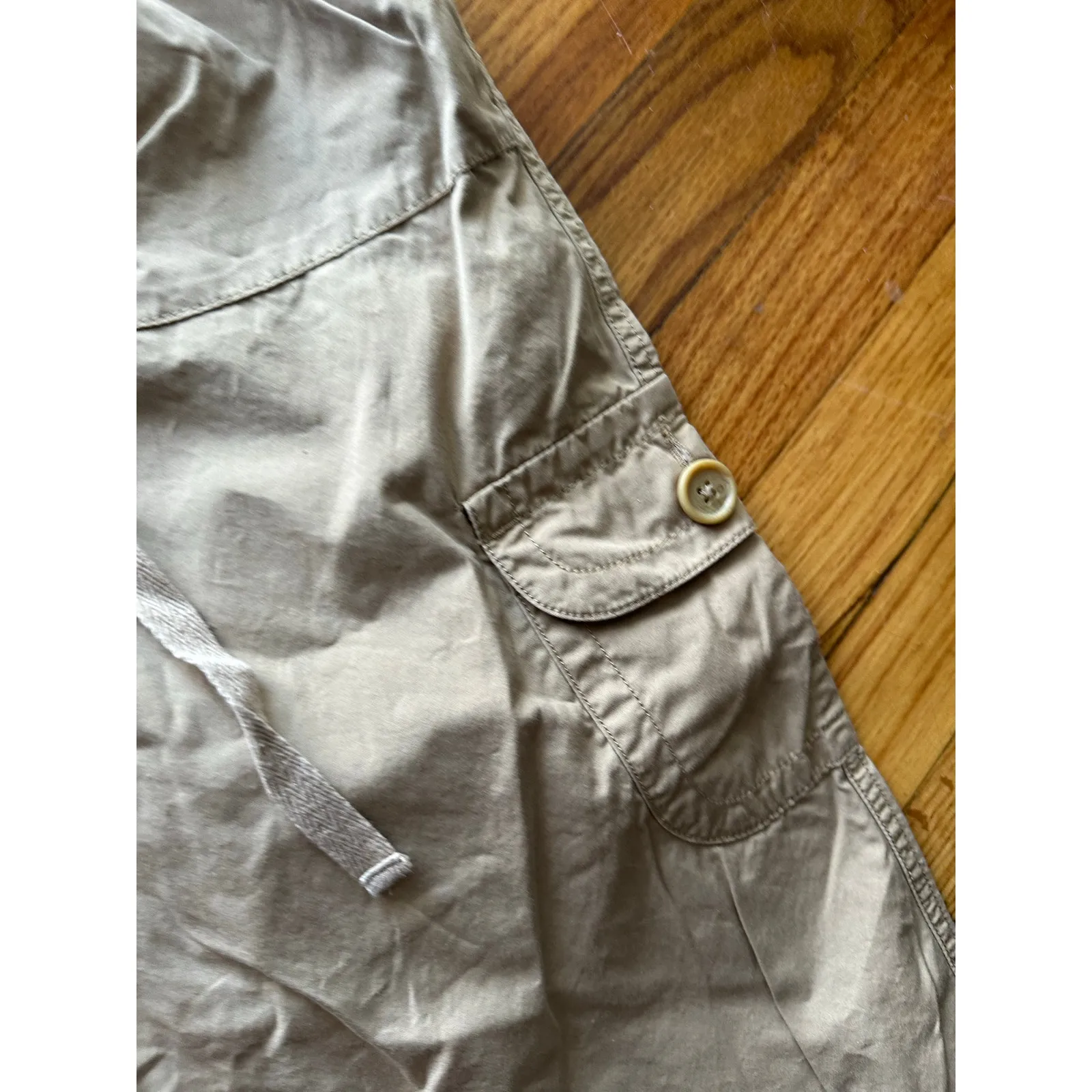 Bass Khaki Capri Cargo Pants Size 6 Tan - Image 5