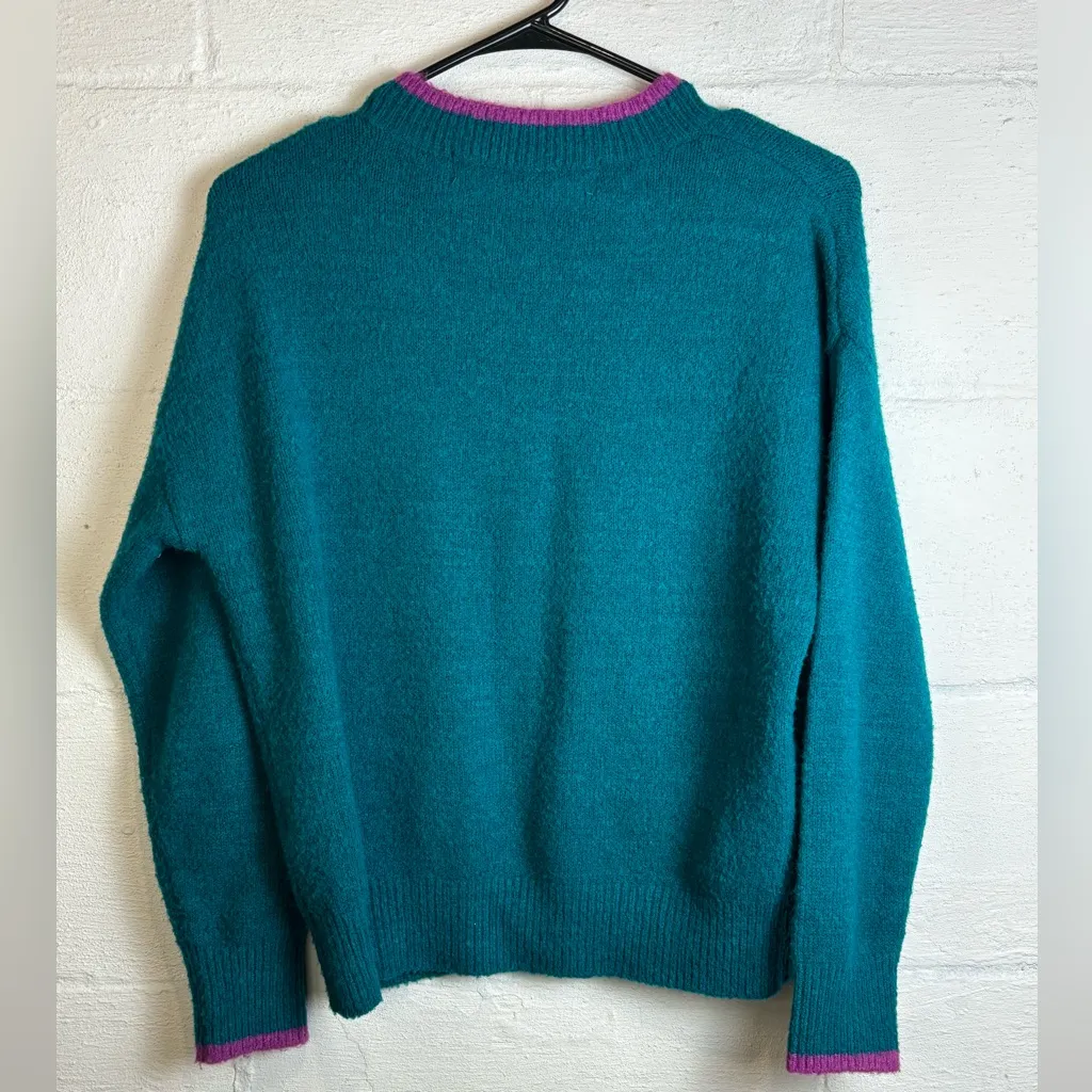 Code x Mode Verbiage Woman’s Print Trés Chic Casual Soft Cozy Sweater Size Small - Image 7